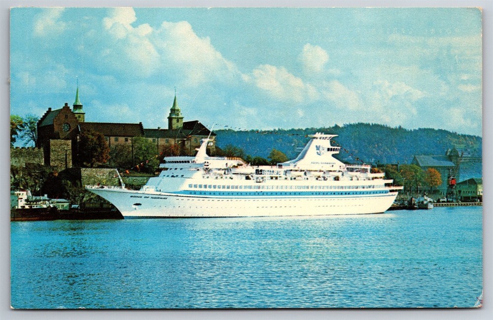 Vintage 1939 Royal Caribbean Cruise Entertainer Ad Postcard G4