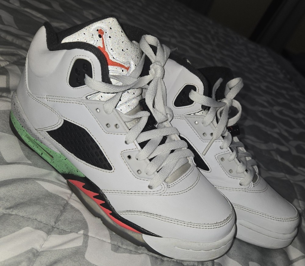 Nike Air Jordan 5 Retro 