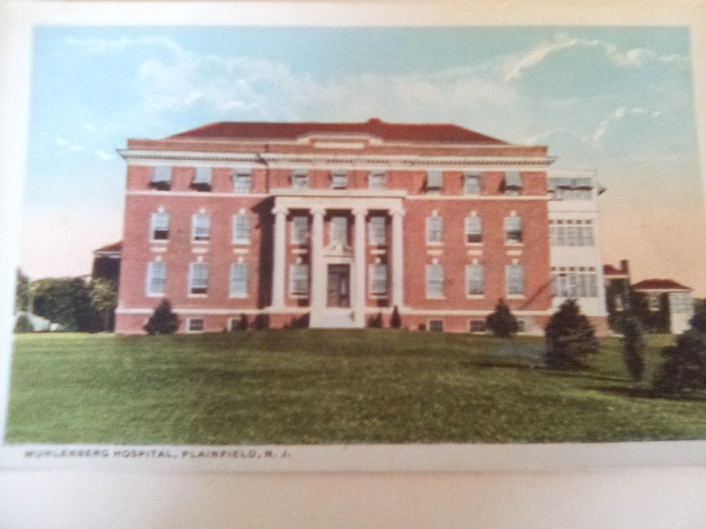 postcard Munlenburg Hospital, Plainfield, NJ