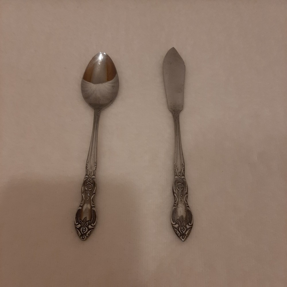 Lustreware Korea 1 Dinner Fork 1 Dinner Knife Flatware Scroll Floral READ DISC.