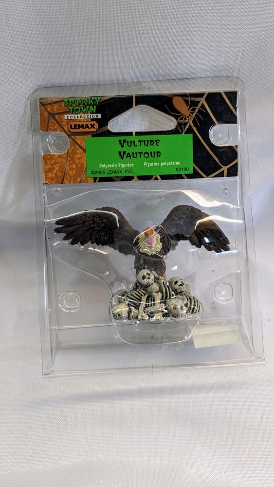 Spooky Town Halloween Vulture on Skulls and Bones Lemax Village 52100