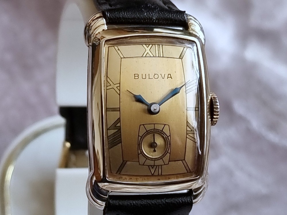 Bulova 1941 SENATOR vintage manual wind watch two-tone gold dial 8AE