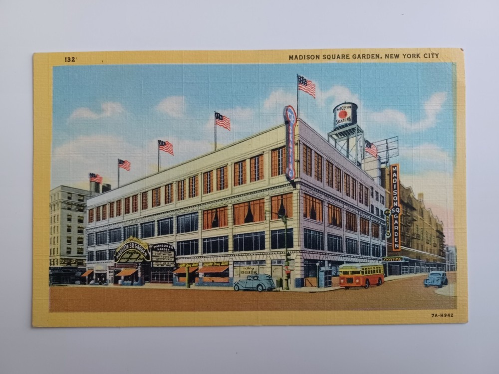 Postcard New York City NY Madison Square Garden Sports Arena Stadium Ice Skating