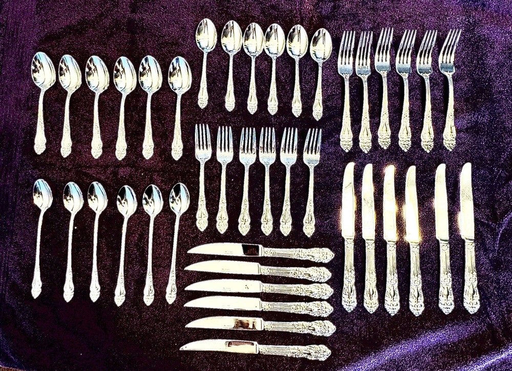 Reed & Barton Stainless HAVERSHAM Service for Six - 42 Pieces Flatware 18/10 Lot