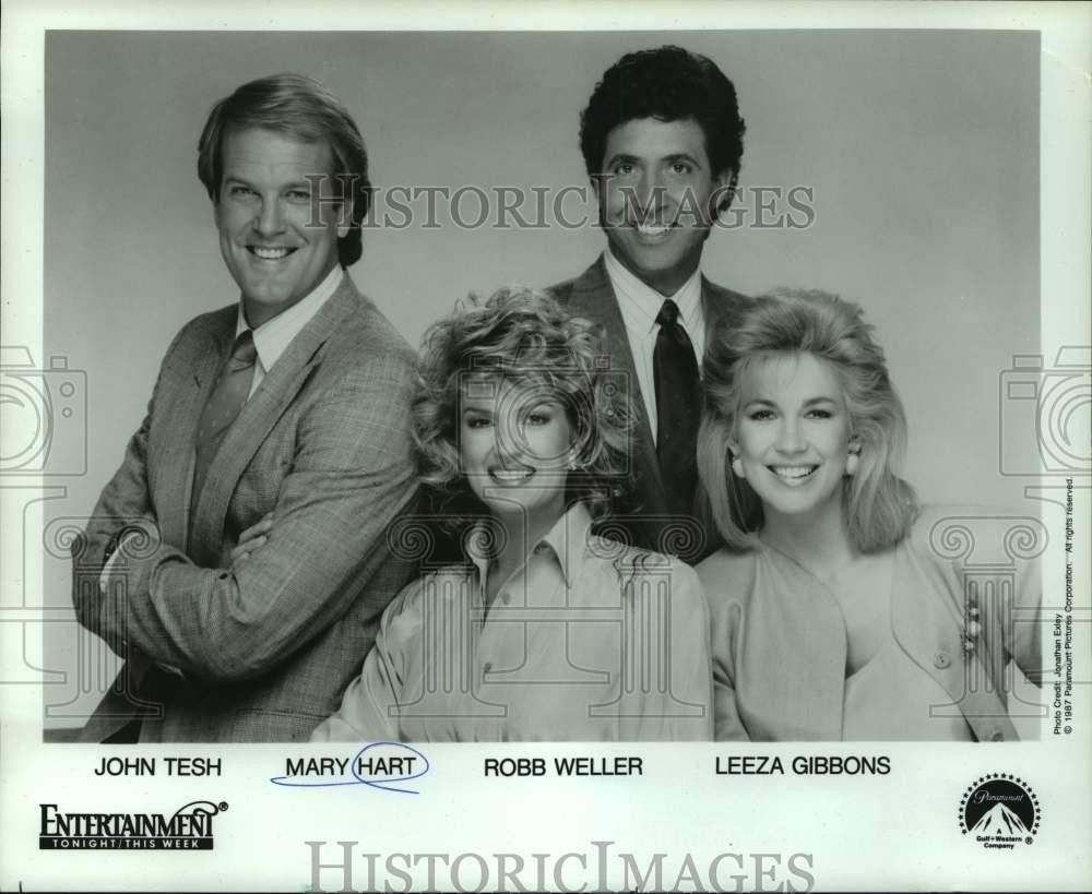 1987 Press Photo Mary Hart with co-hosts on Entertainment Tonight on Television