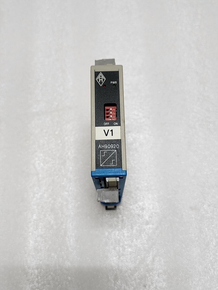 APPARATEBAU HUNDSBACH AH 90920-F3101 SWITCH AMPLIFIER 24V AC/DC