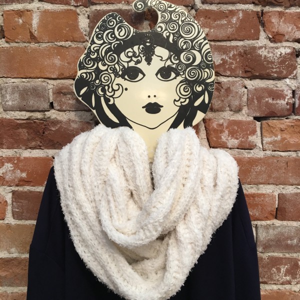 INC Off White Chenille Textured Loop Fashion Soft Infinity Scarf O/S New