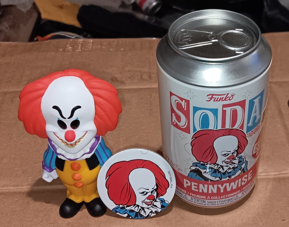 Funko Soda - Pennywise 1990 - Stephen King's IT - Rhode Island Comic Con - NM