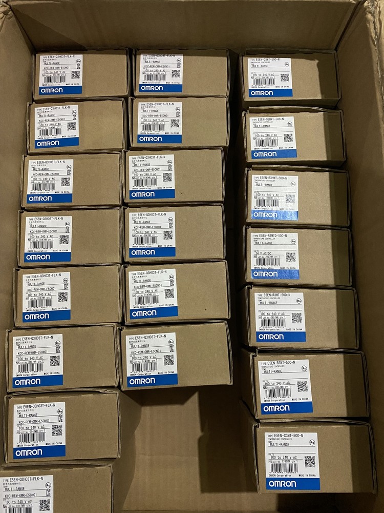 1PC Omron E5EN-R3HMT-500-N E5ENR3HMT500N Temperature Controlle New Fast Shipping