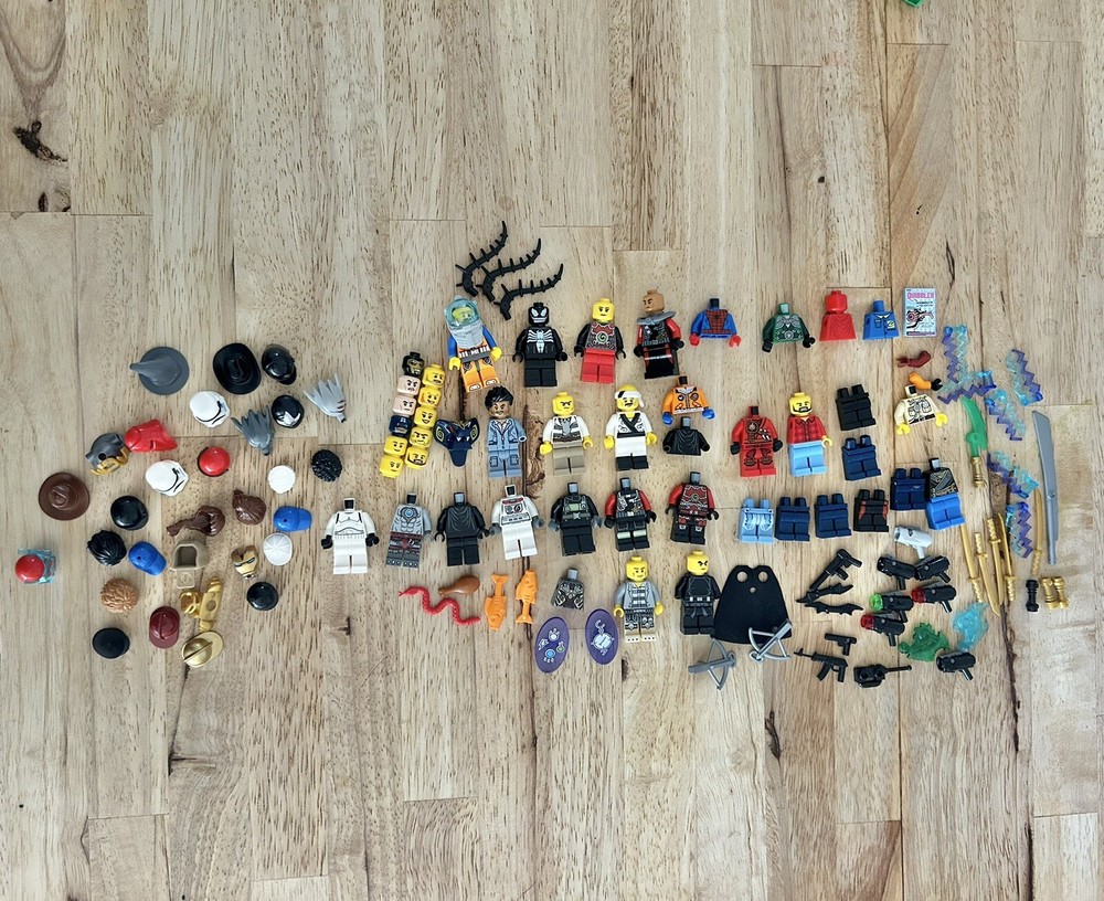 Mixed Lego Minifigure & Accessories Lot - Marvel Star Wars Ninjago Weapons