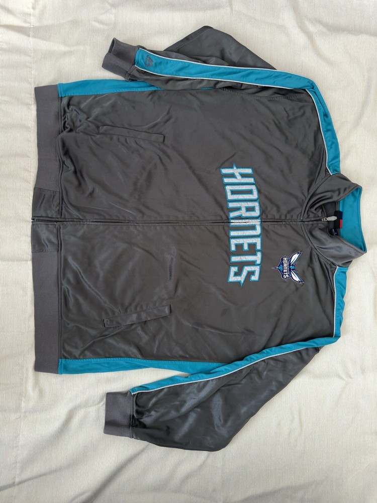 Charlotte Hornets Logo NBA Majestic Full Zipper Men's Jacket SIZE 5X! Big & Tall
