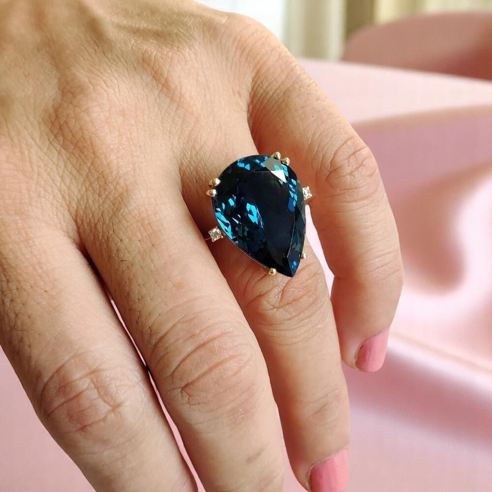 20.10 Ct Pear Cut London Blue Topaz Engagement Ring 18K Yellow Gold Real Diamond