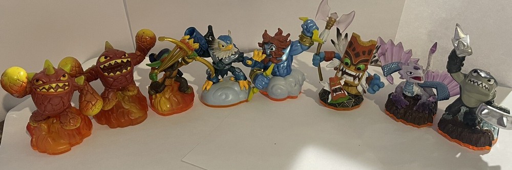 2012 Series Skylanders Giants Character Lot Of 8 (See Description)