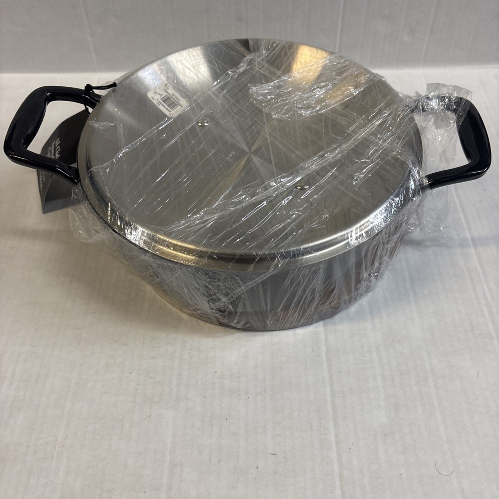 All-Clad 4Qt Enameled Cast Iron Dutch Oven with Stainless Steel Lid & Wood Trivet