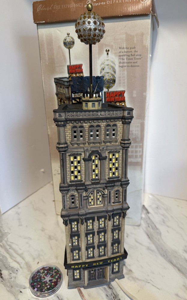 Dept 56 Christmas in The City The Times Tower 2000 Special Edition Working READ