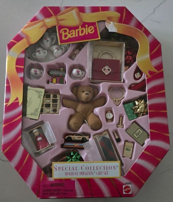 1988 Vintage Barbie Special Collection Holiday Presents Gift Set NRFB #20203