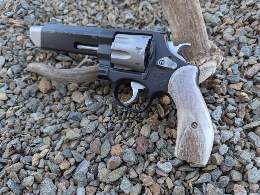 Smith and Wesson Grips N Frame Round Butt Moose Antler Stag S&W Model 29 USA