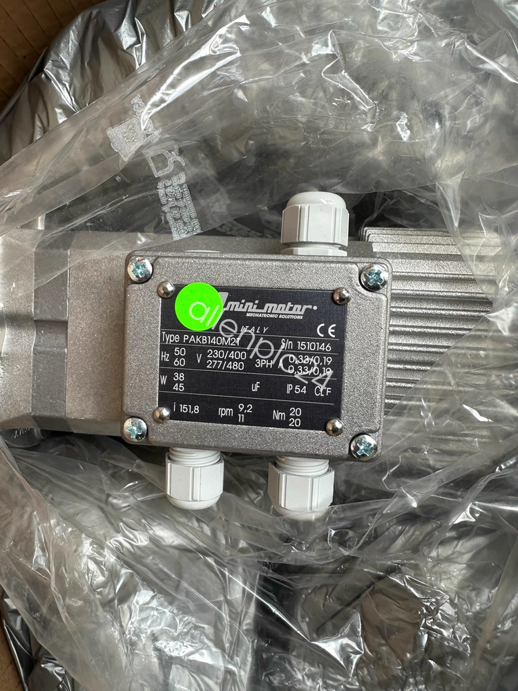 Gearbox motor PAKB140M2T brand new FedEx or DHL
