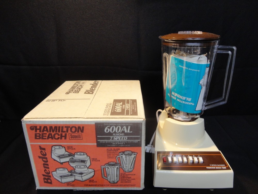 Vintage Hamilton Beach Scovill Model 600-1 7-Speed Blender - Classic Retro Appliance  