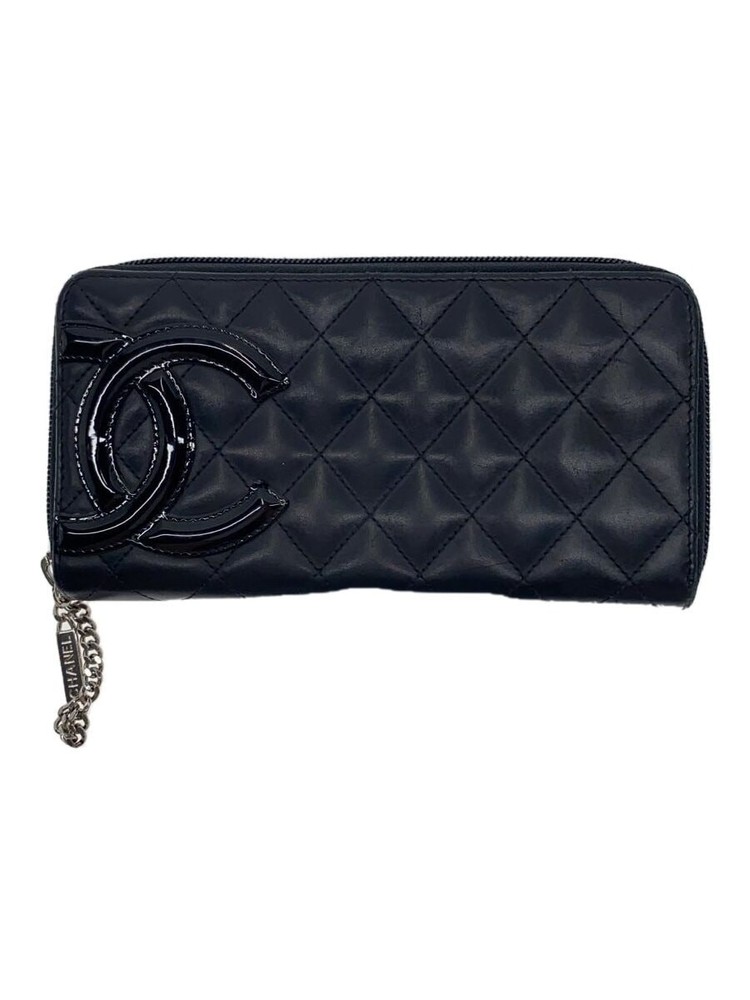 CHANEL Cambon Black Diamond Quilted Zip Wallet Pre-Loved A50078
