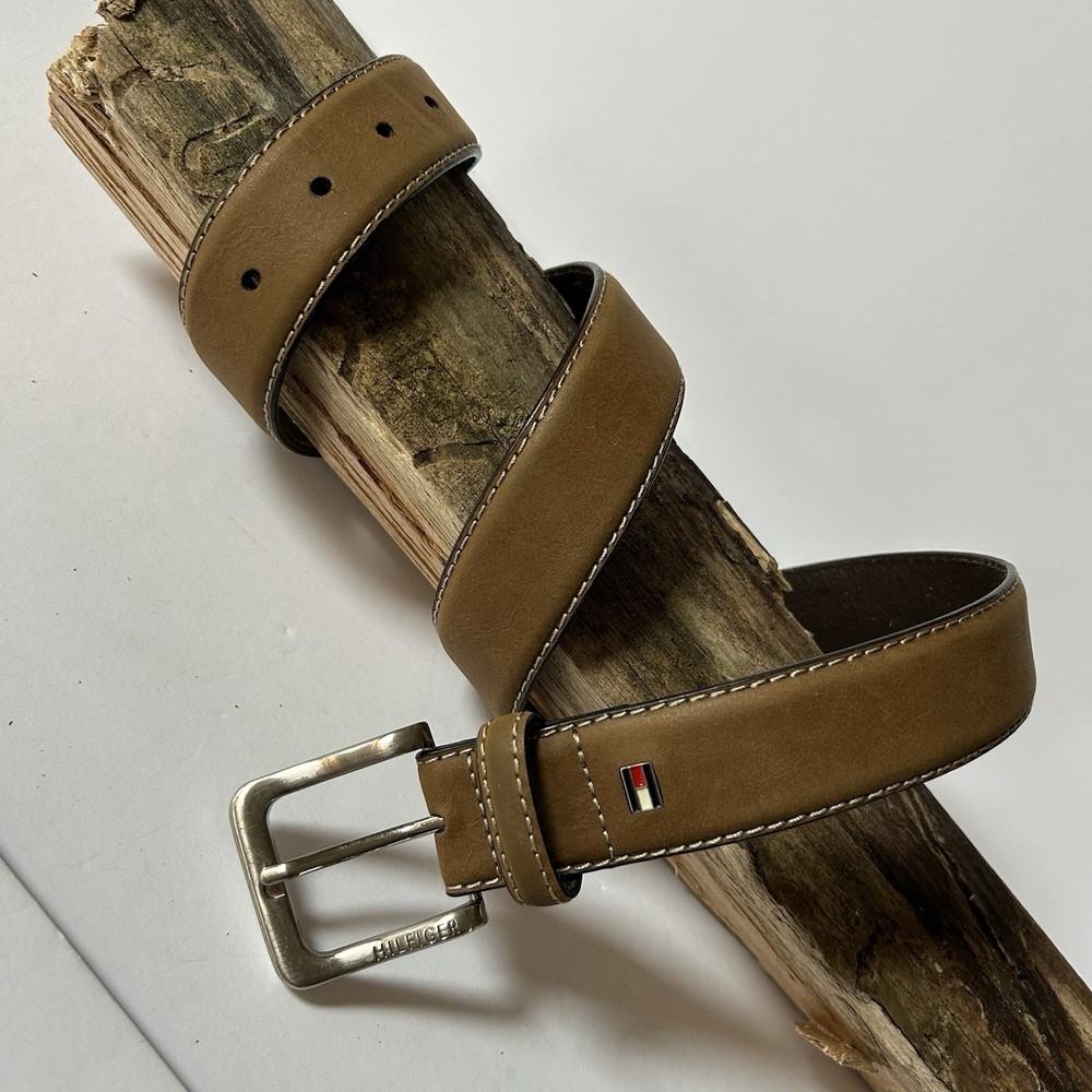 TOMMY HILFIGER Mens Light Brown Leather Belt Size 32 with Silver Logo Buckle
