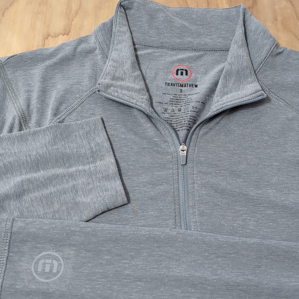 Travis Mathew Yanks Long Sleeve Golf Pullover Shirt Men's Sm 1/2 Zip New Thin