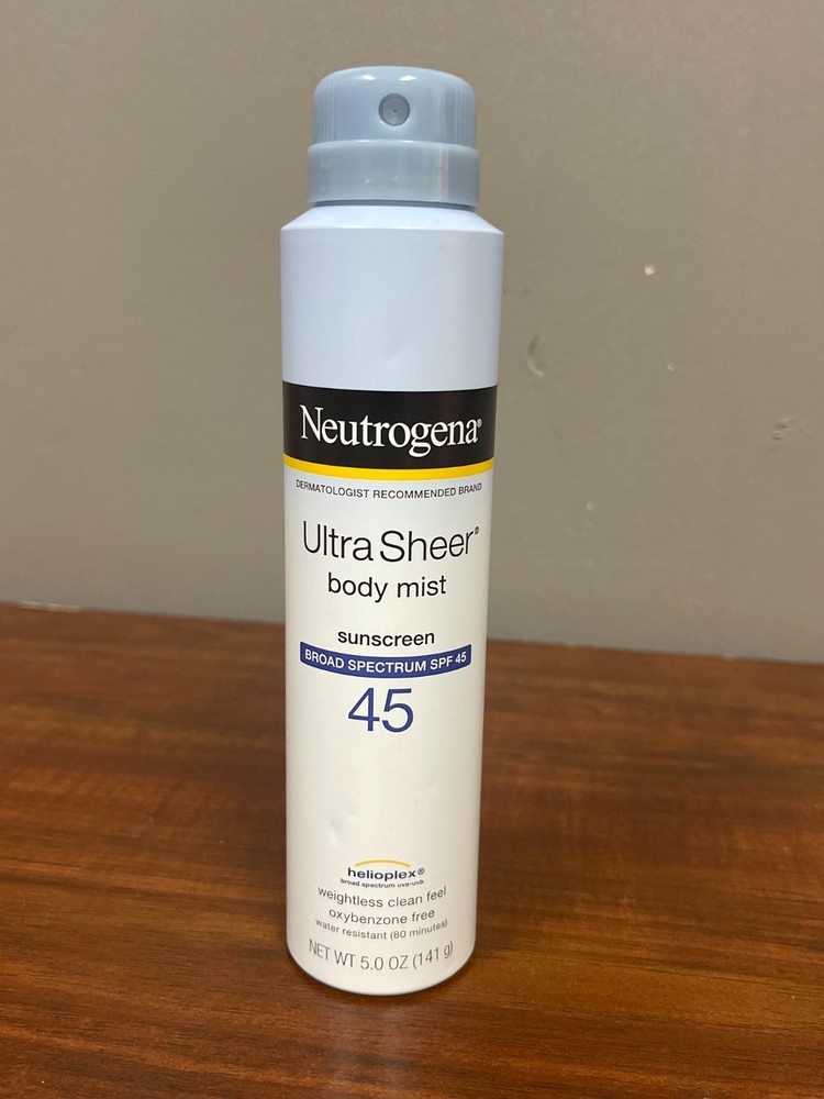 2 Neutrogena Ultra Sheer Body Mist Full Reach Sunscreen Spray SPF 45 5oz Each