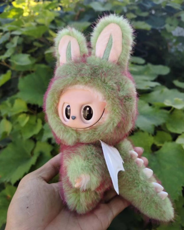 (No Toys) Green Suit for 17cm Labubu Replace Clothes Monster The Angel Wing Set