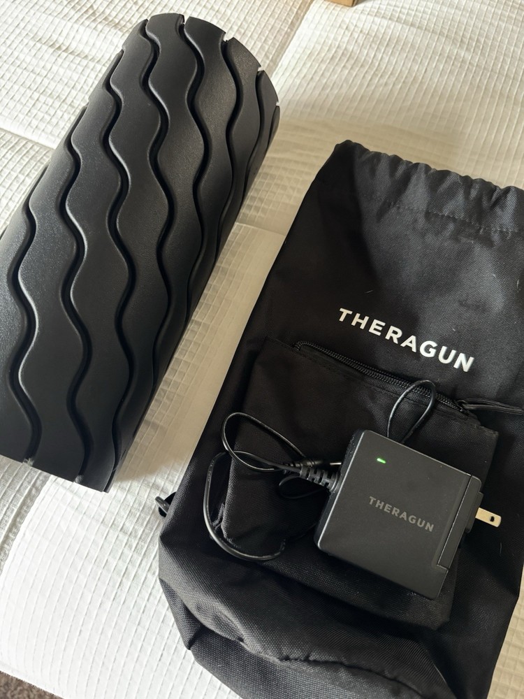 Theragun Therabody Wave Roller Vibration Foam Massage Device with Charger&Bag