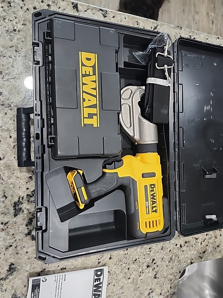 DEWALT DCE300M2 20V Crimping Tool Kit with Batteries
