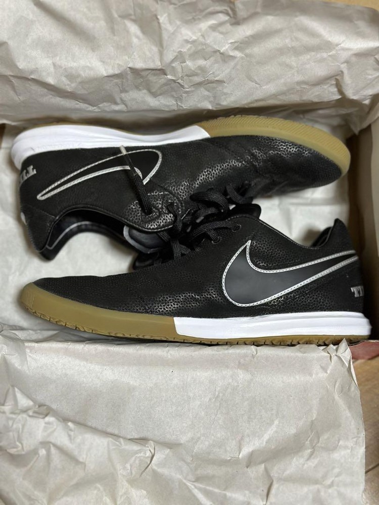 Nike Tiempo X Proximo Ic US 7.5 Soccer Cleats