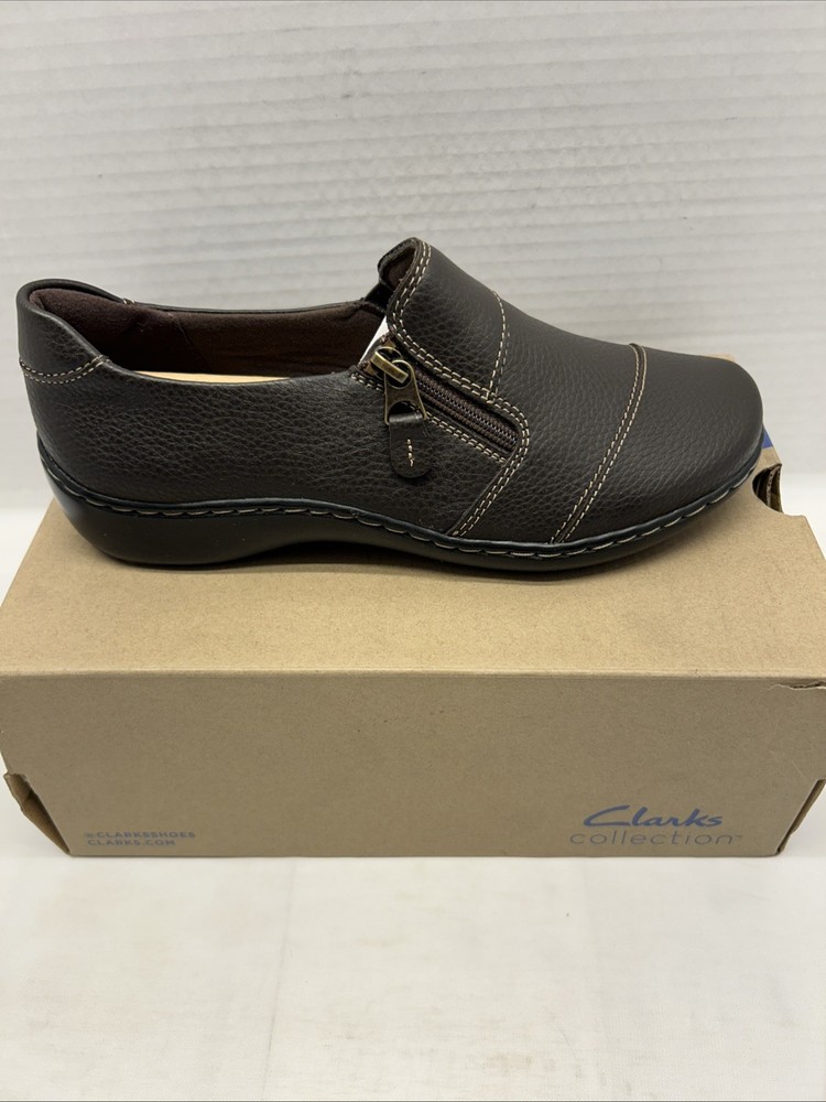 Clarks Cora Harbor Leather Dark Brown Slip On Side Zip Women SZ 7 NEW in Box