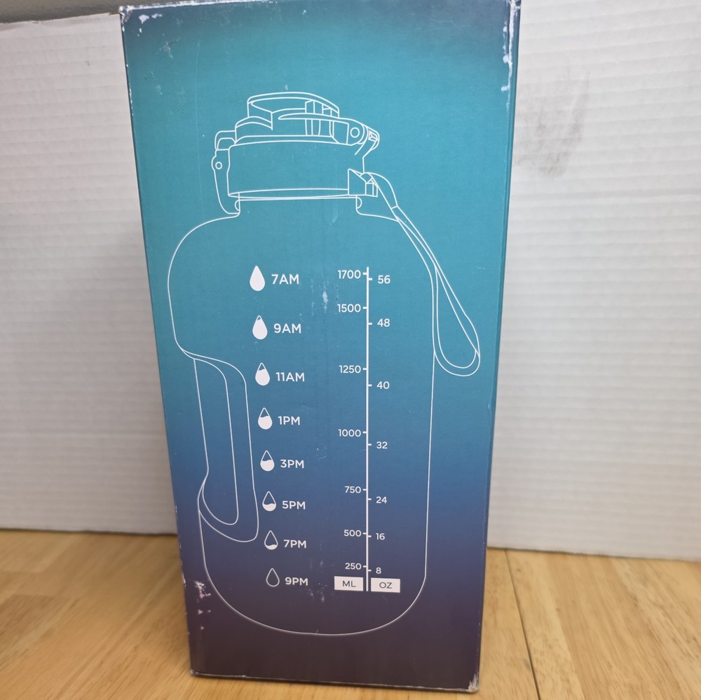 64 oz Water Bottle with Time Marker, BPA Free Half Gallon Water Bottle with Stra