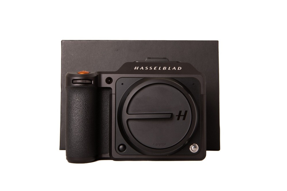 Hasselblad X2D 100c Medium Format Mirrorless Camera With Original Box