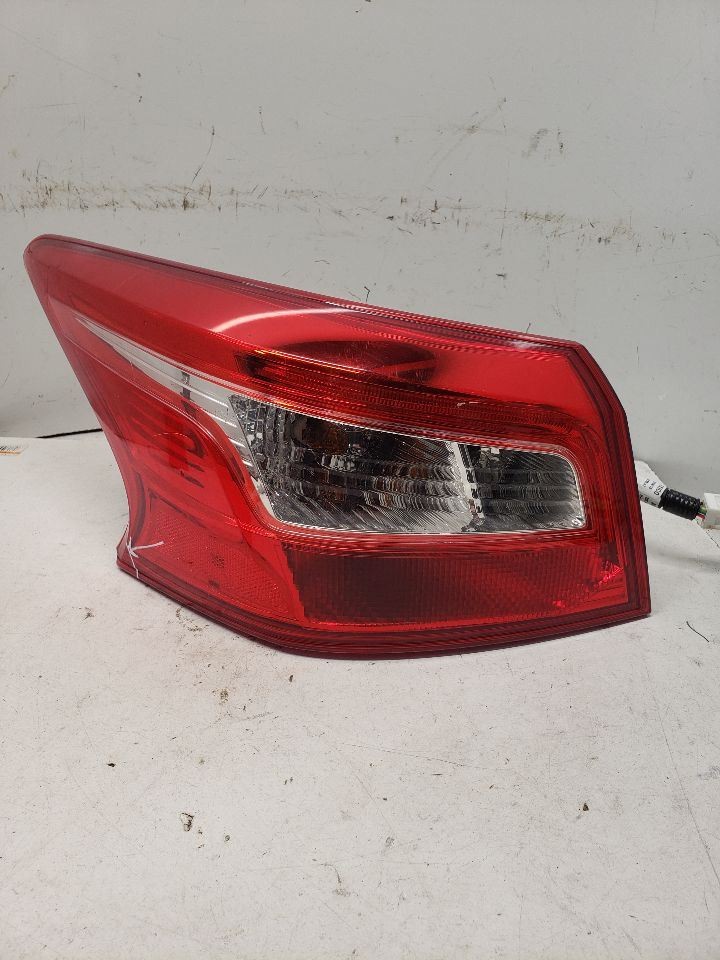 Driver Left Tail Light Quarter Panel Mounted Fits 16-19 SENTRA 1445106