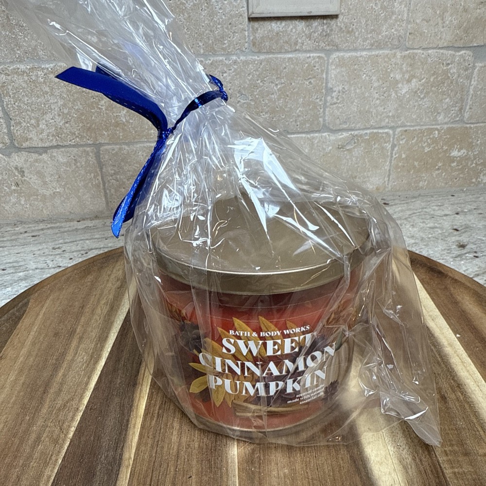 Bath & Body Works Sweet Cinnamon Pumpkin 3-Wick Candle 14.5 oz