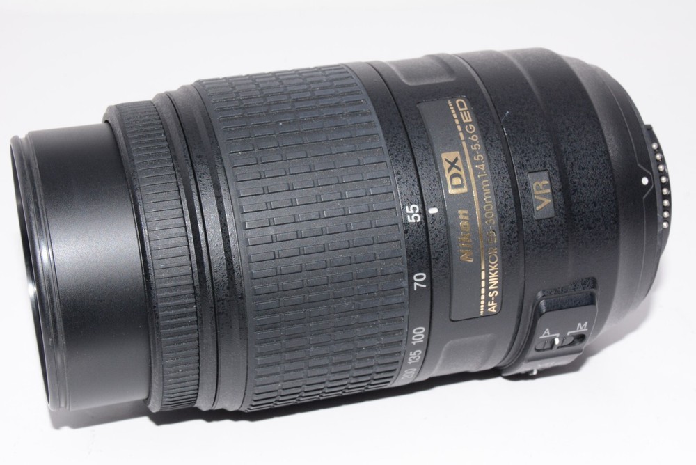 Nikon AF-S DX NIKKOR 55-300mm f/4.5-5.6G ED VR Lens Japan Import Excellent+5 Condition