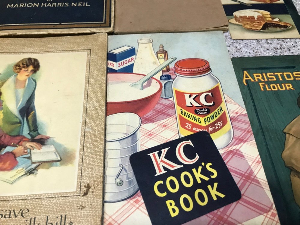 4 vintage Cook Books Ryzon,Pet Milk, KC Baking Powder & Rumford
