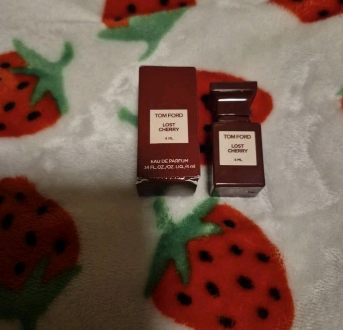TOM FORD LOST CHERRY 4ML
