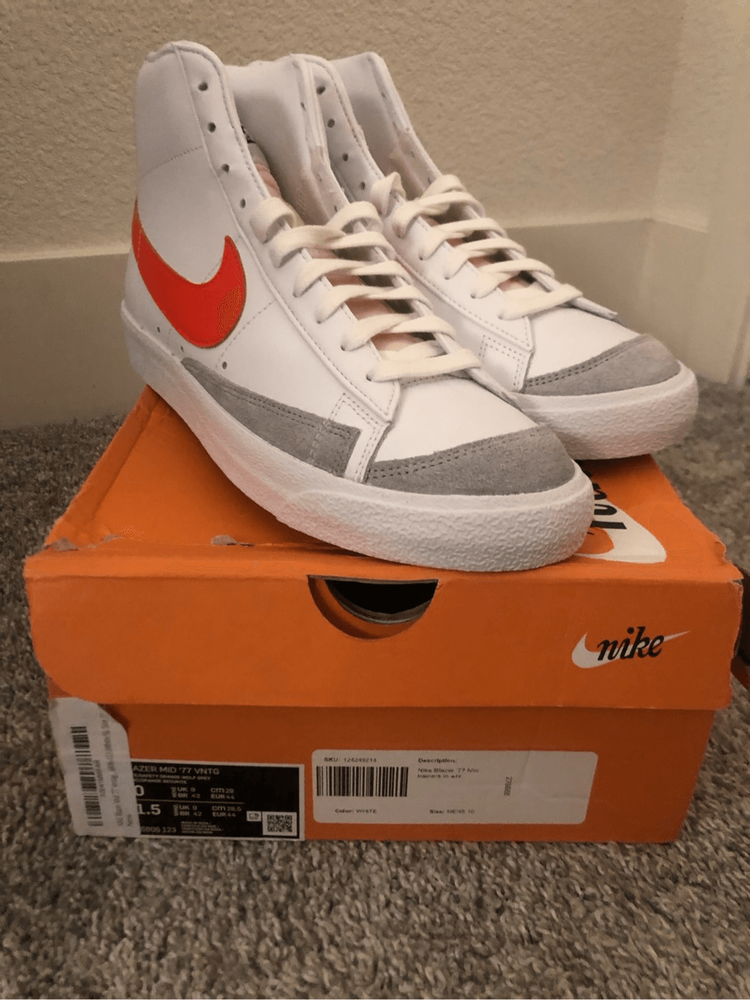 Nike Blazer Mid '77 Vintage Men's Shoes Size 10/ Women’s Size 11.5
