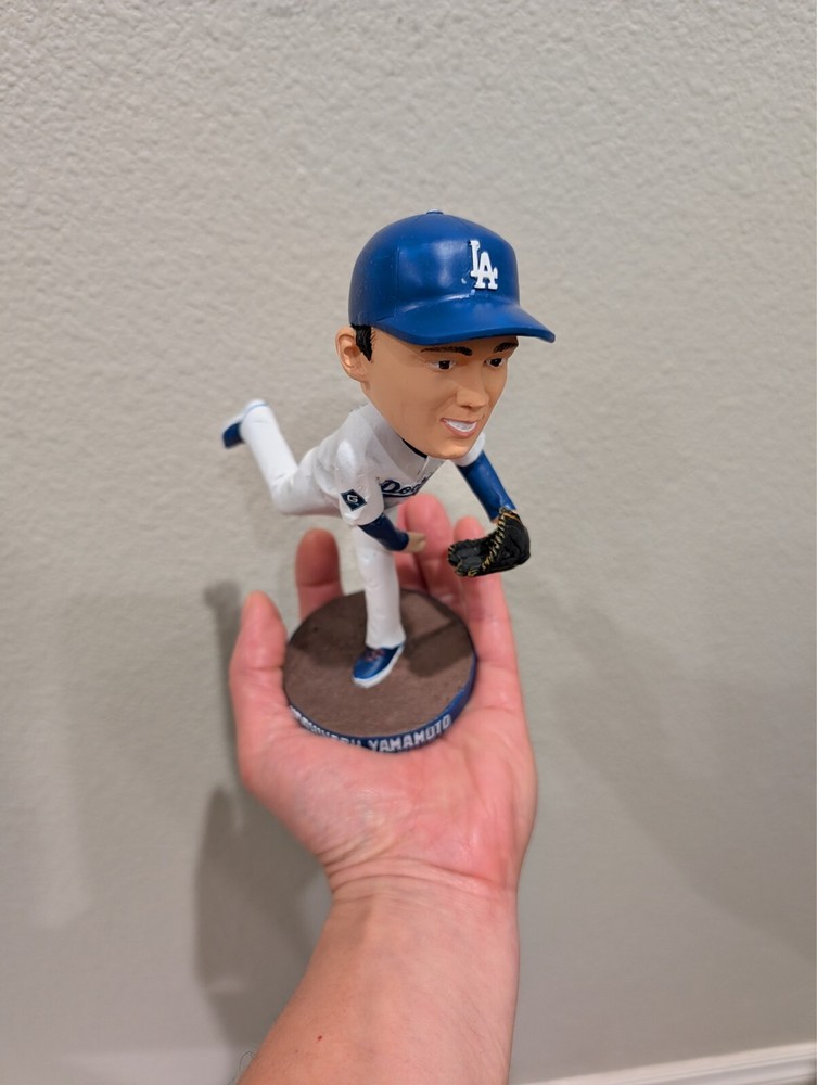 Yoshinobu Yamamoto LA Dodgers Bobblehead 6-13-24 SGA No BOX
