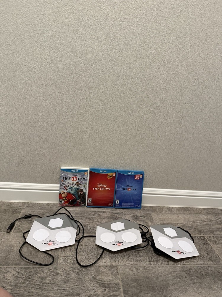 Lot of 50+ Disney Infinity Characters Figures + Wii U Games Portal Bases Etc