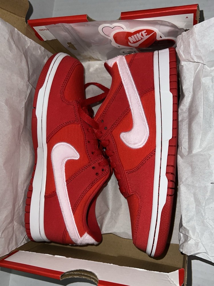 Nike Dunk Low Limited Edition GS Shoes Size 5Y*BRAND NEW*