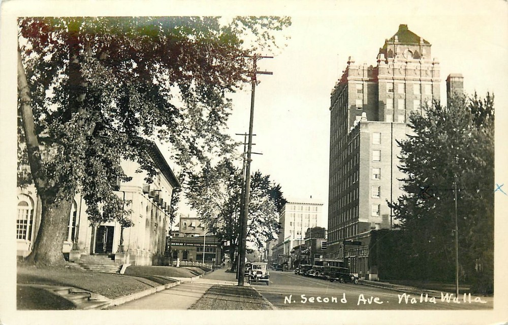 1940s Walla Walla Washington Second Avenue occupation RPPC Postcard 25-10188