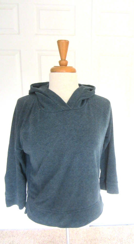 Prana Women's blue size S cropped 3/4 sleeve hoodie