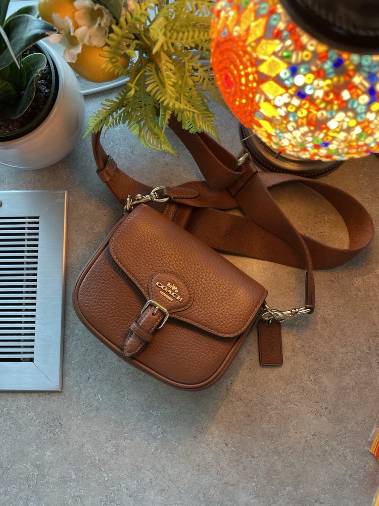 Coach Amelia Saddle Bag In Brown Pebbled Leather - Excellent Condition