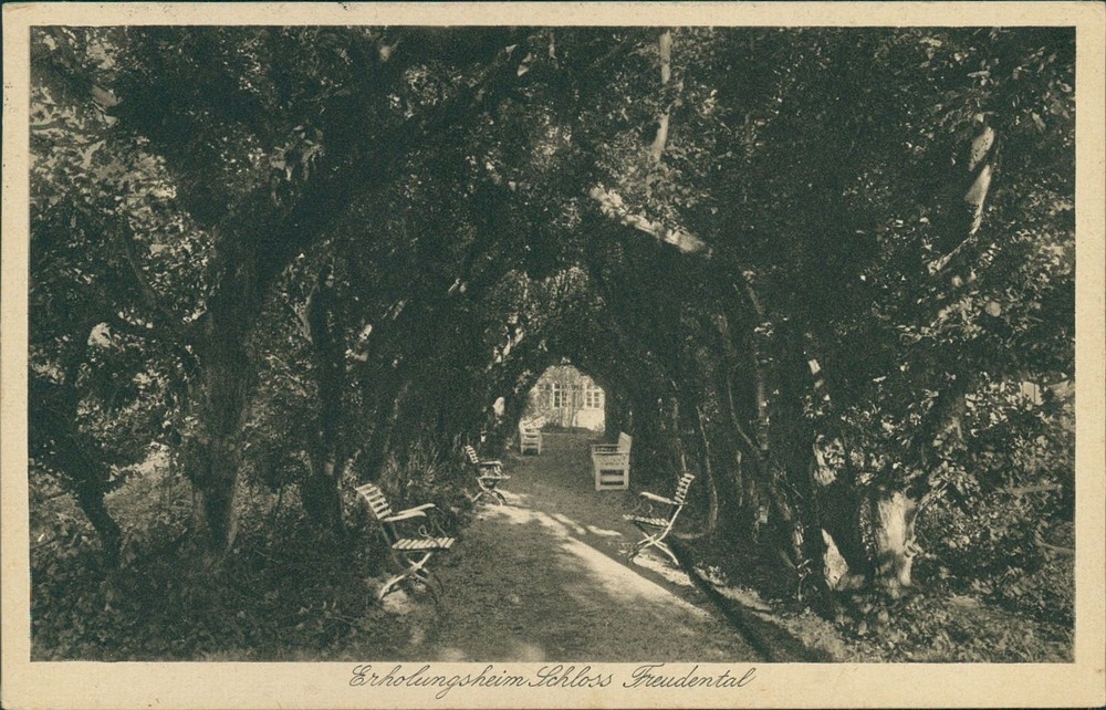 Postcard Baden-Württemberg recreation home Freudental Castle