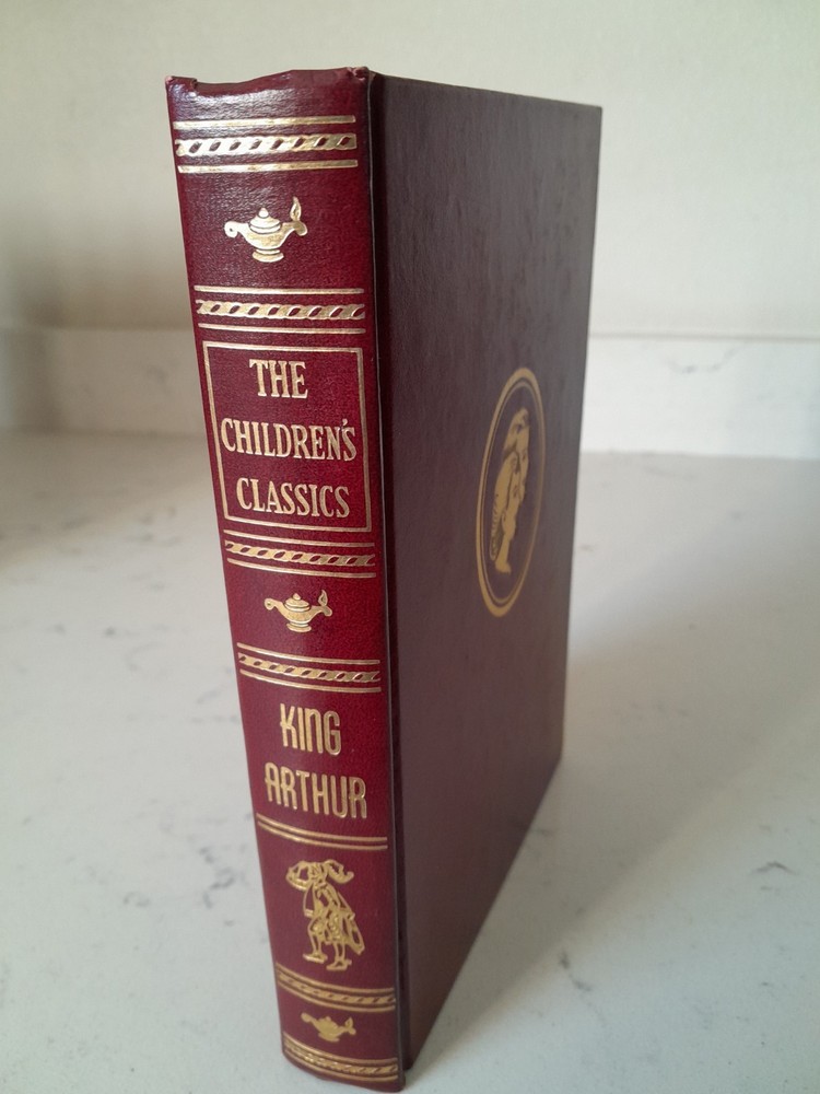 The Children's Classics King Arthur Malory Deluxe Hardcover Illustrated NY 1961