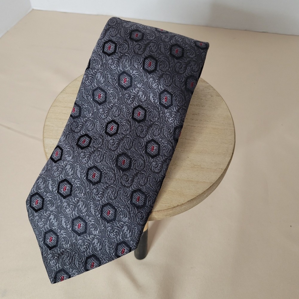 Dolce & Gabbana Mens Silk Tie Grey Black Red Geometric Hexagon Made in Italy