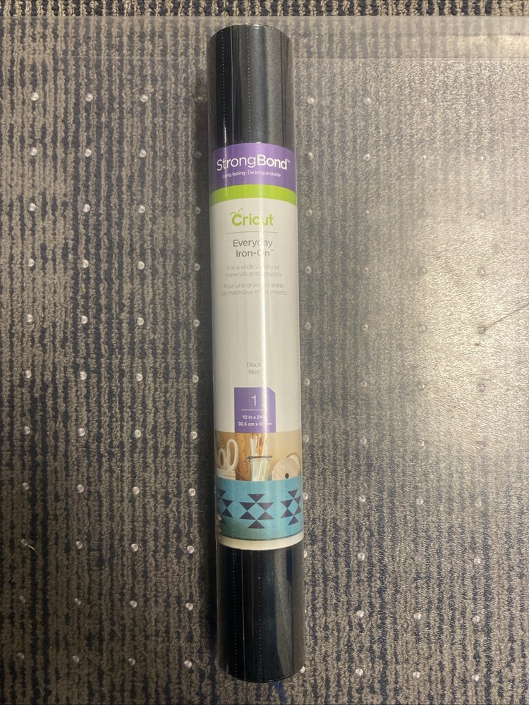 Cricut 24x12 Black Everyday Iron-On Vinyl 2008448